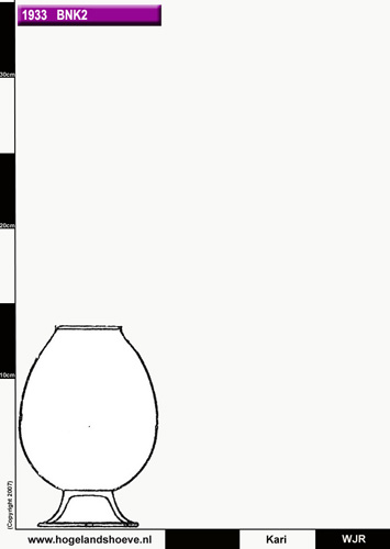 33-4 vase kari